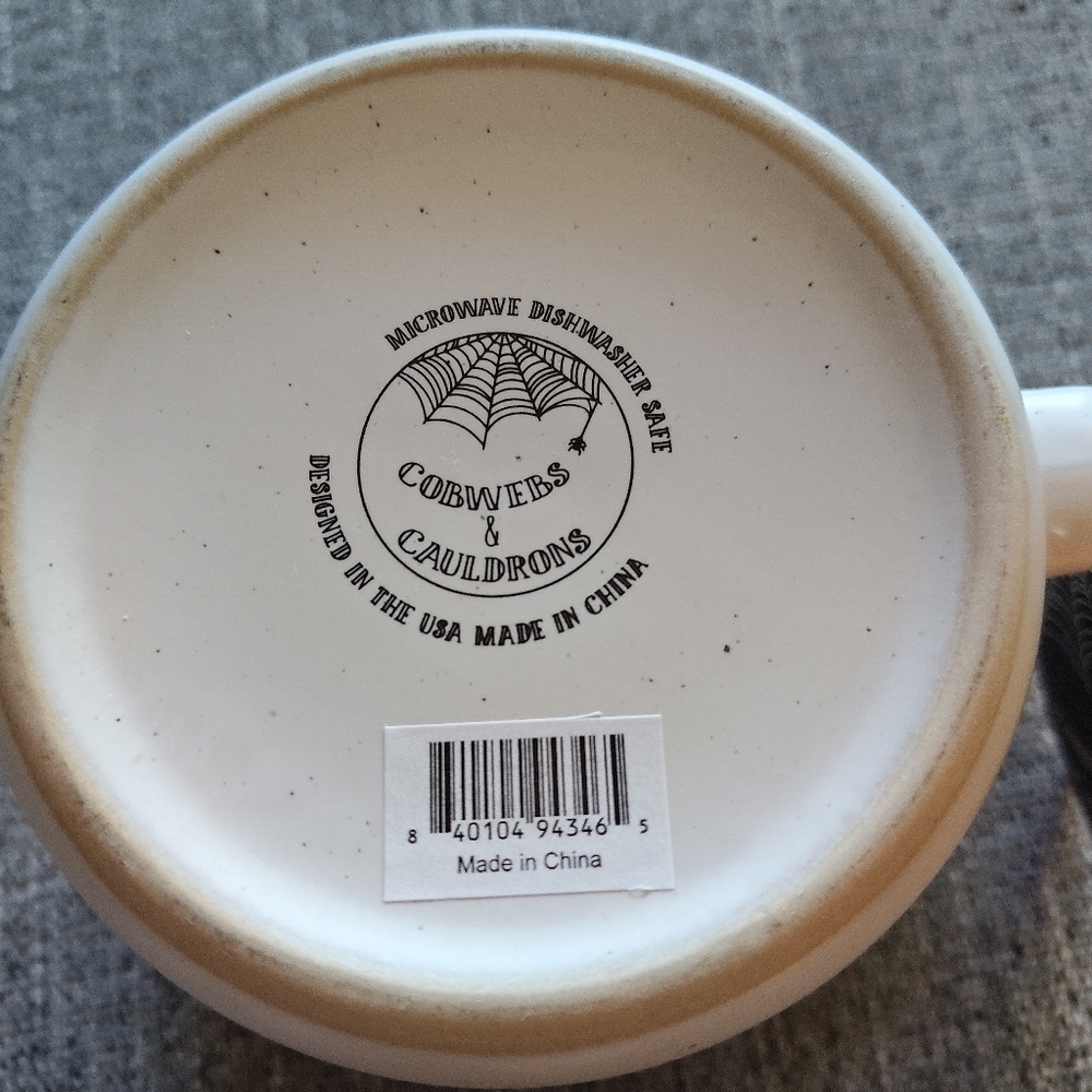 Haunted House Ceramic Mug - Picture 4 of 4